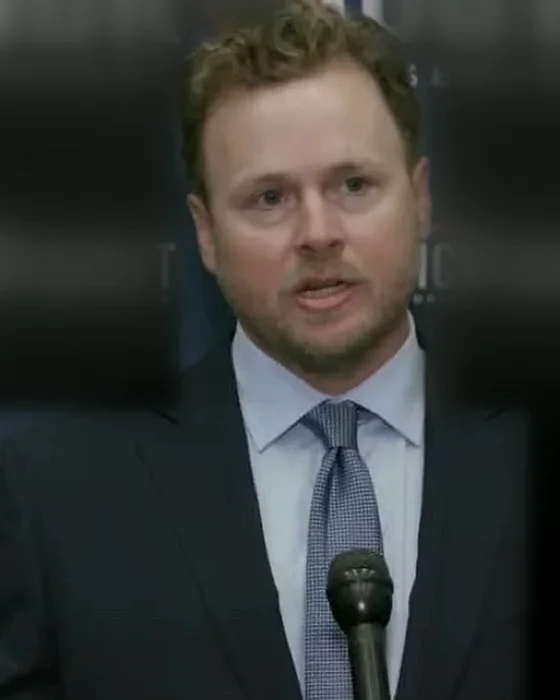 Spencer Pratt speaking at a press conference in 2025